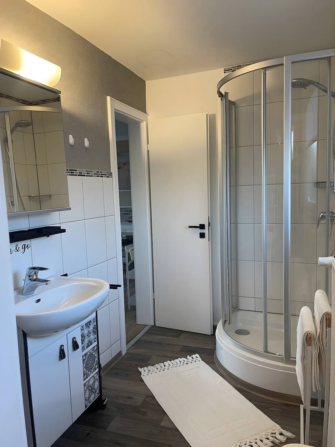 Premium Vakantiewoning 'Seezauber Direct aan het Water' met Uitzicht op het Meer, Privéterras en Wifi, foto 10