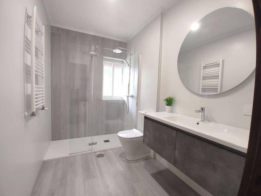 Apartamento entero, Apartment in Torrelavega, Costa de Cantabria