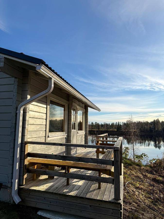 Ferienhaus für 4 Personen, mit Ausblick und Terrasse sowie Garten und Sauna - 1