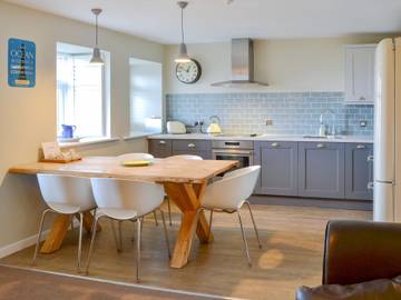 Holiday Rental for 5 People in Bamburgh, Northumberland Coast, Photo 4