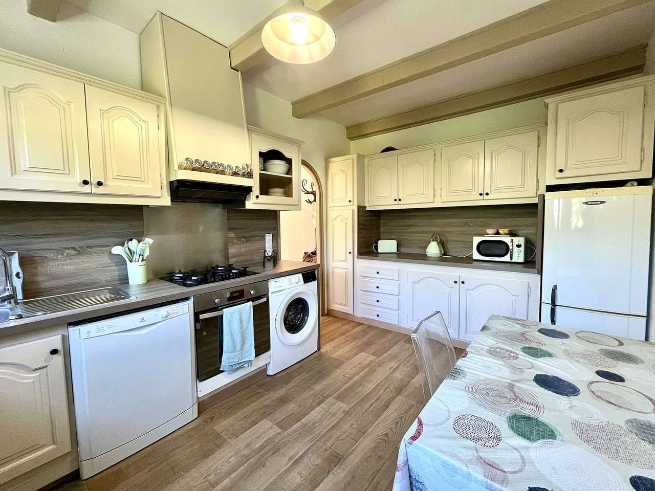 Appartamento intero, Helle und geräumige Wohnung mit kostenlosem Parkplatz auf Korsika in San Nicolao Francia, Corte e dintorni