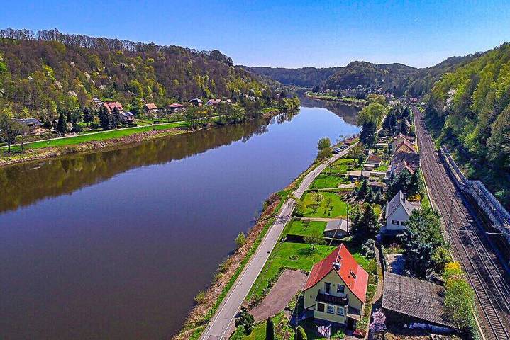 Ferienhaus für 11 Personen, mit Garten und Sauna sowie Ausblick in Pirna - 4