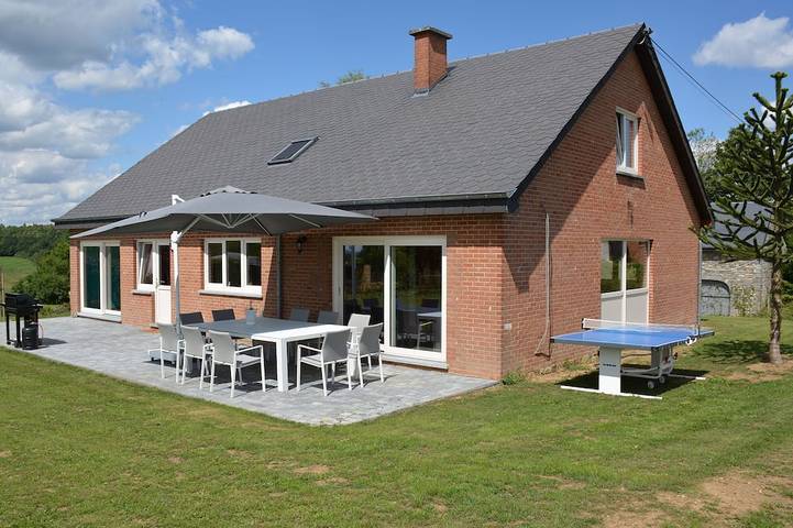 Maison de vacances pour 9 personnes, avec jardin et terrasse à Rochefort (Wallonie)