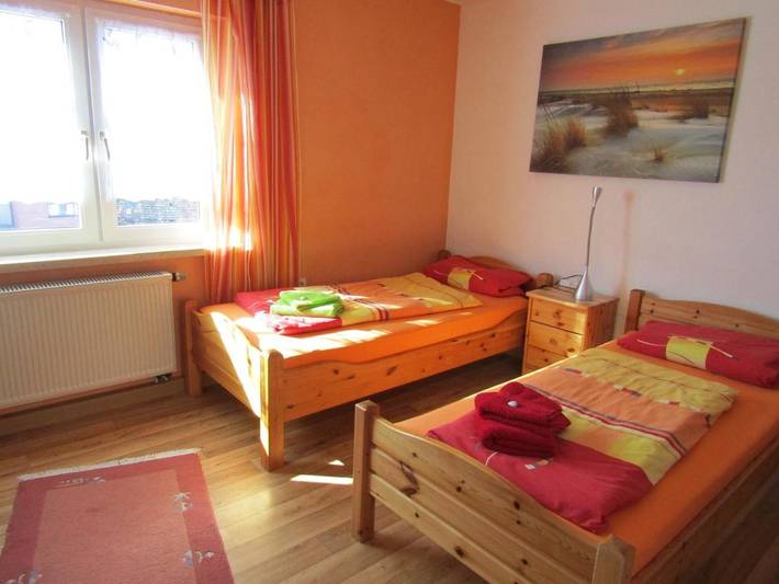 Ferienwohnung für 6 Personen, mit Balkon und Terrasse sowie Garten und Ausblick in Roth - 4