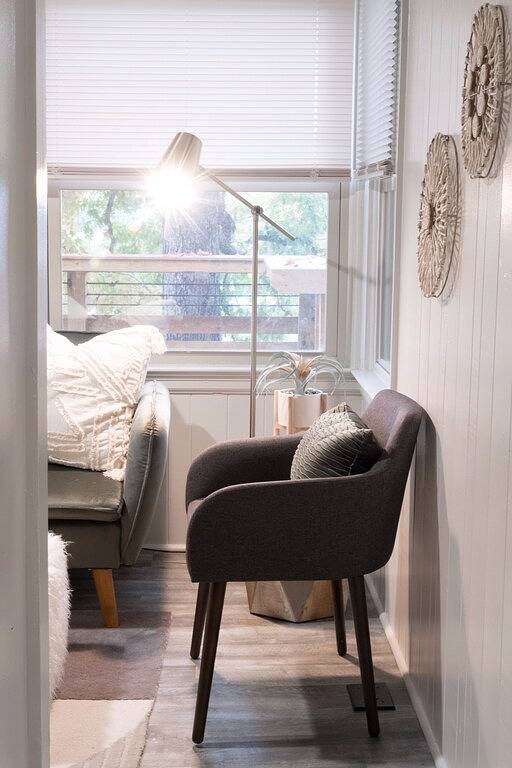 Ganze Wohnung, Minimalist-Style Apartment within walking distance of Downtown Johnson City in Johnson City, Blue Ridge Mountains