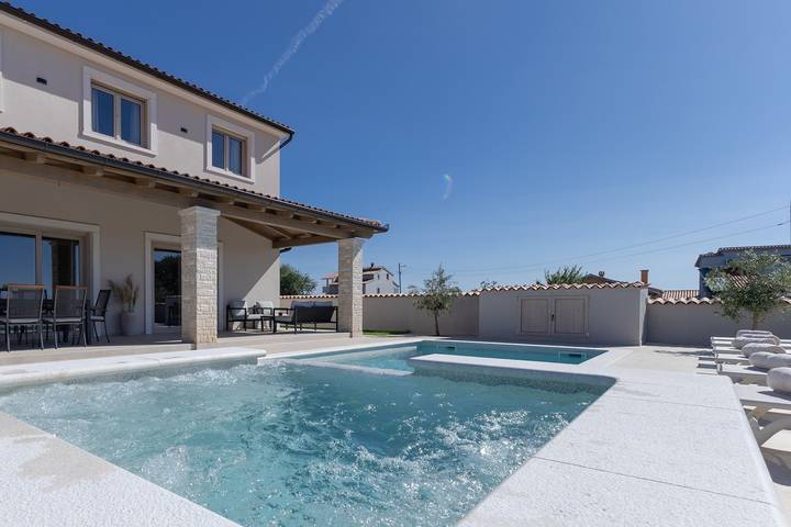 Villa pour 8 personnes, avec piscine et jardin à Loborika - 3