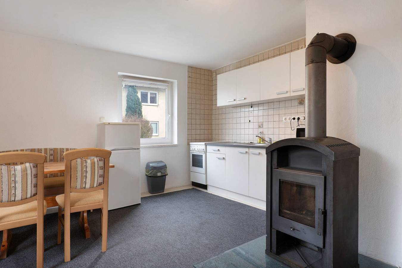 Ganze Wohnung, Ferienwohnung 'Yellow E'  in Miltenberg, Spessart-Mainland
