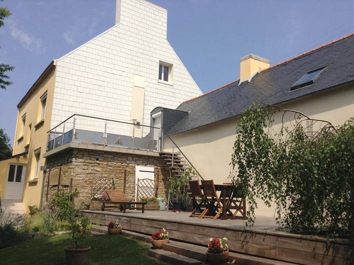 Location de vacances pour 4 personnes, avec vue et jardin à Plogastel-Saint-Germain - 4