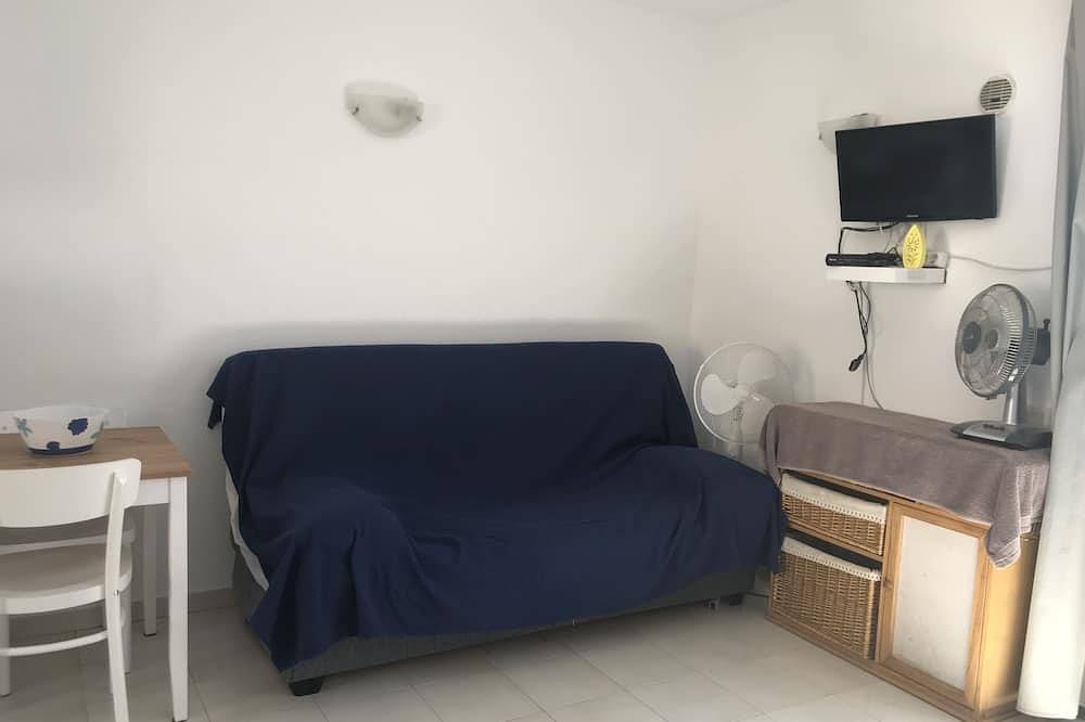 Entire apartment, Large Studio Apartment With Panoramic Sea Views in Costa de Antigua, Antigua
