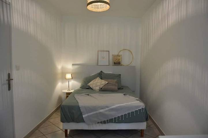 Location de vacances pour 10 personnes, avec terrasse, animaux acceptés à Bize-Minervois - 4