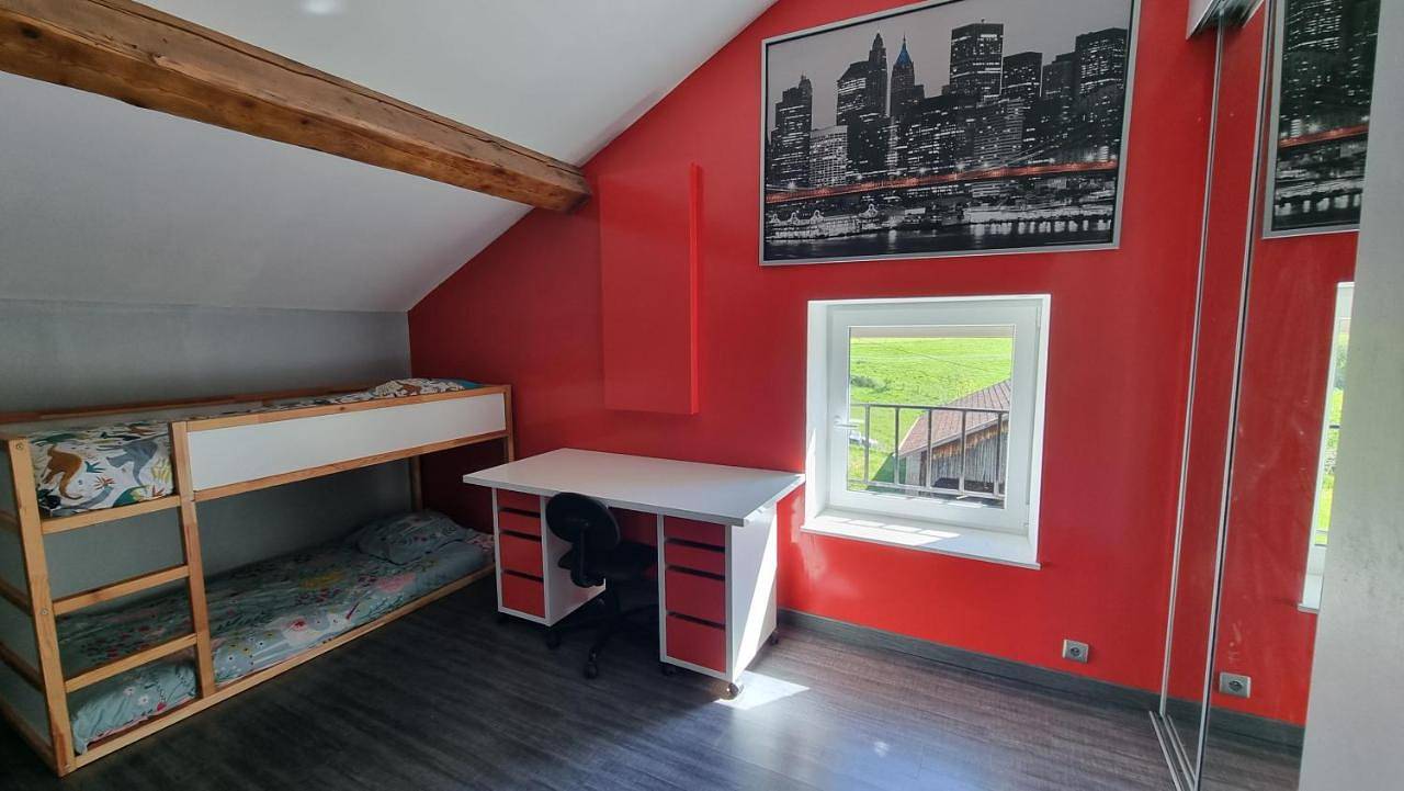 Family Room in Bourg-Argental, Parc Naturel Régional du Pilat
