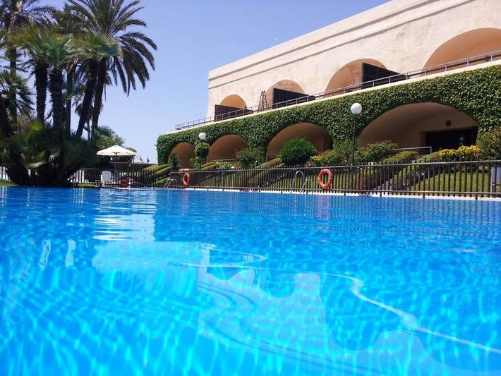 Hôtel pour 2 personnes, avec piscine ainsi que jardin et bassin pour enfant à Ceuta - 2
