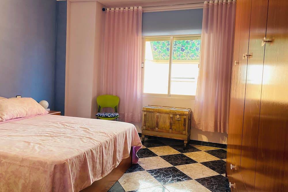 Entire apartment, Apartamento Céntrico en Torrenueva Costa in Motril, Costa Tropical