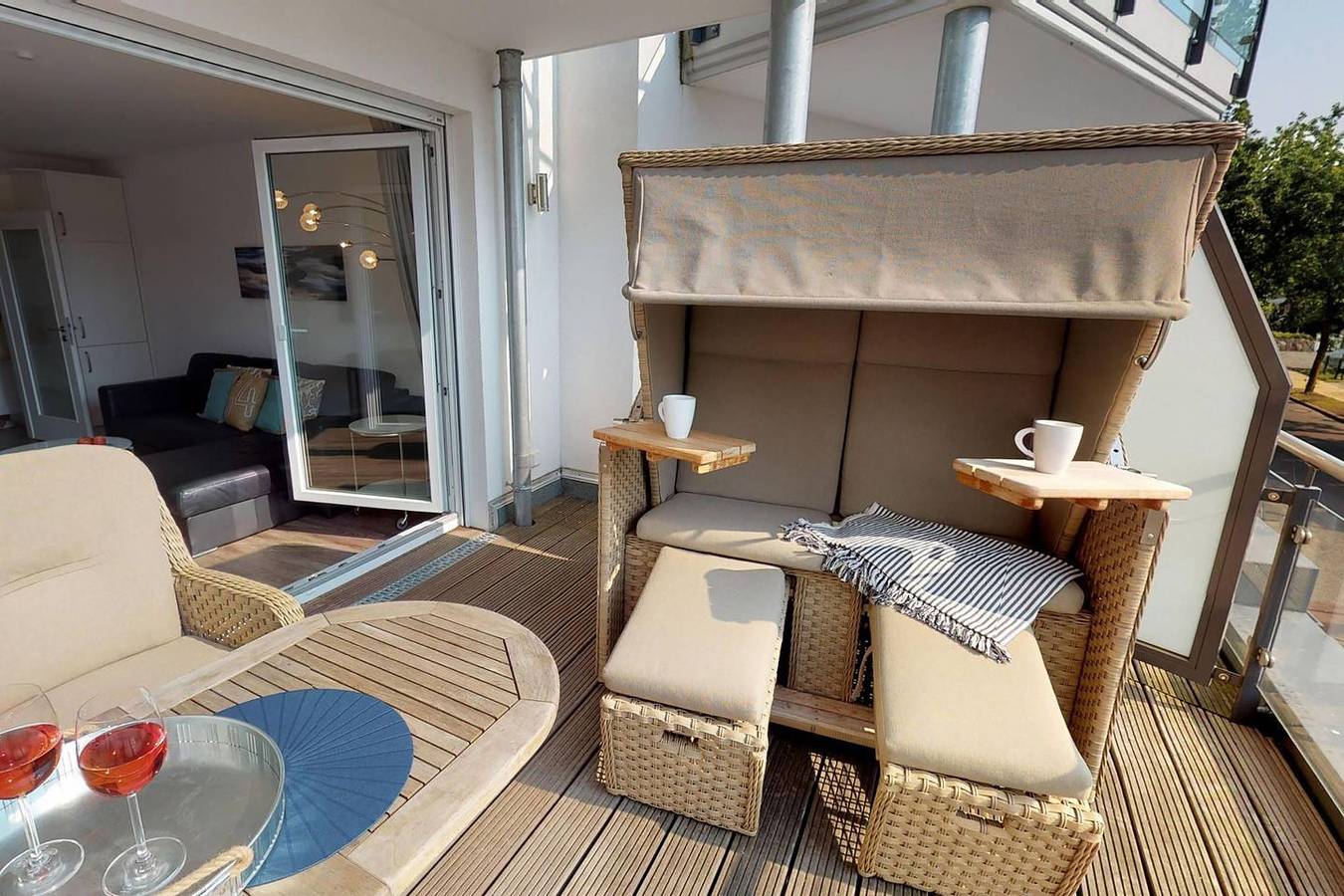 Ganze Wohnung, Schönes Ferienapartment "Carpe Diem" für 3 Personen mit 2 Balkonen & Ostseeblick in Pelzerhaken Strand, Südstrand Pelzerhaken