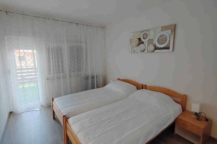 Appartement entier, Appartement de vacances avec balcon et climatisation in Rovinj (Istria), Rovinj