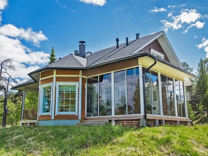 Ferienhaus für 6 Personen, mit Sauna und Seeblick in Enontekiö