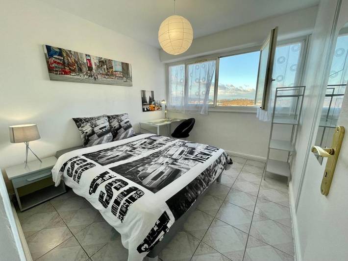 Gîte pour 2 personnes, avec vue et balcon à Rillieux-la-Pape