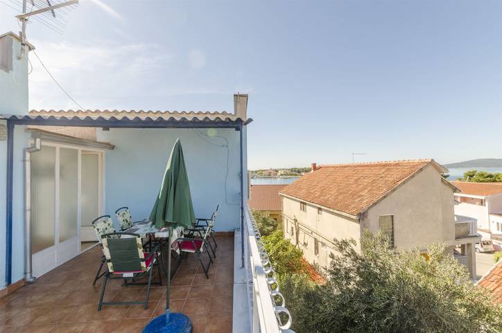Ganze Wohnung, Apartments Franciska in Spongiola, Brodarica