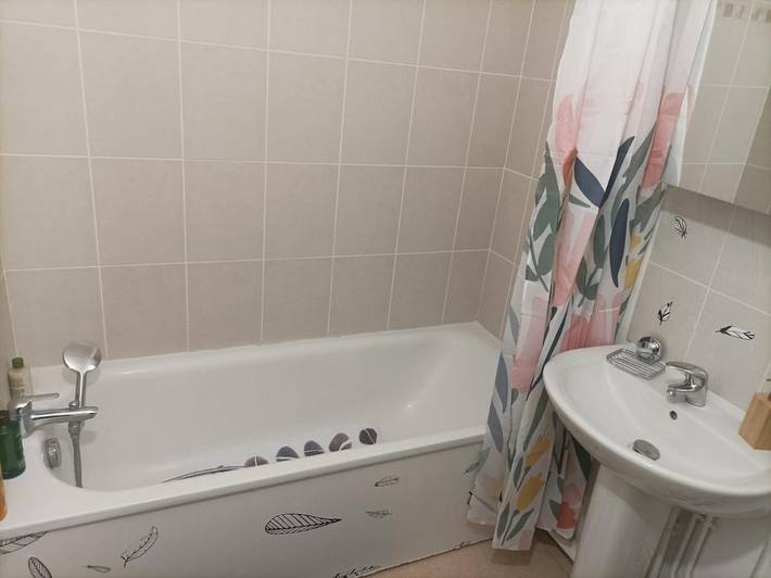 Gîte pour 6 personnes, avec balcon, animaux acceptés à Beuzeville - 4