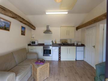 Cottage for 4 People in Hastingleigh, Kent Downs, Photo 1