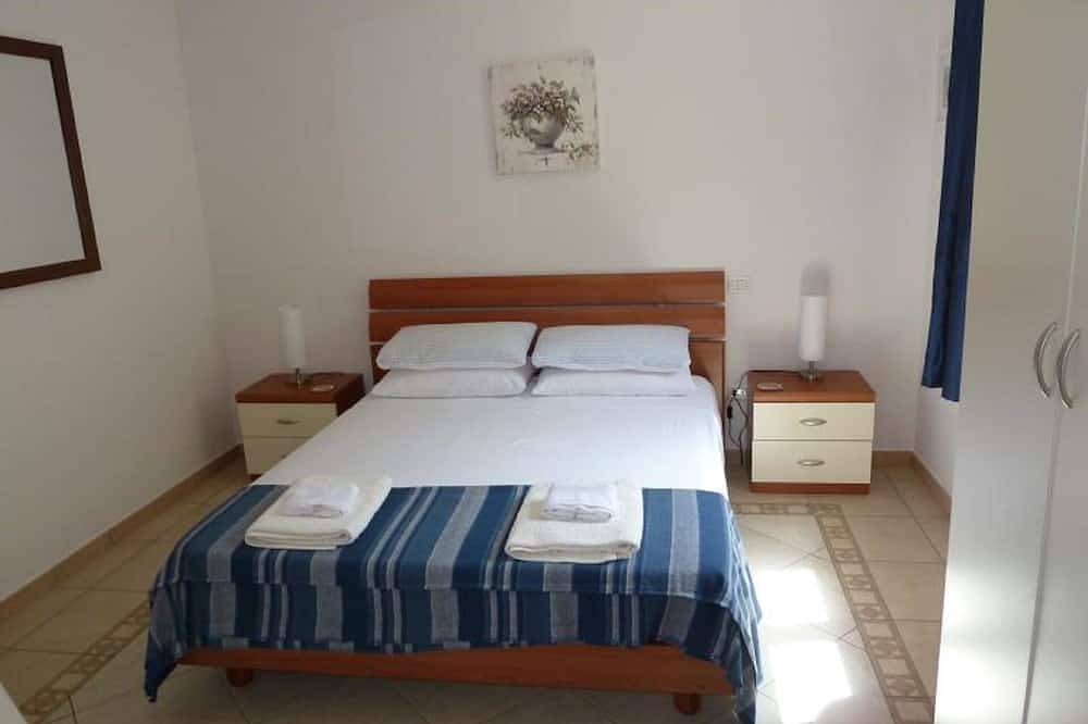 Stunning  Sunsets-Zambrone/ Tropea -A/C-Wifi-Sea View- Private - Villa Querencia in Zambrone, Vibo Valentia Province