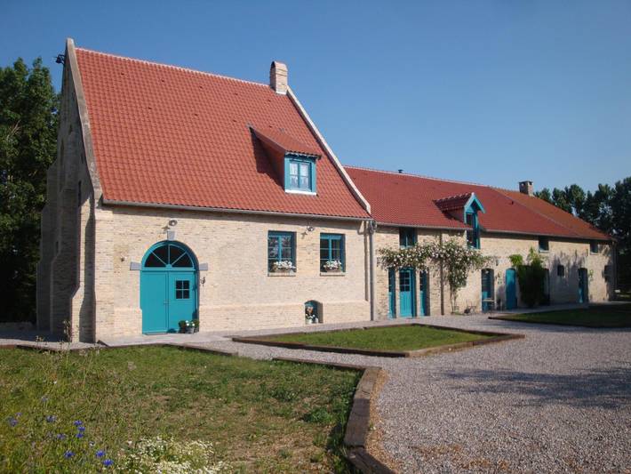 Gîte pour 5 personnes, avec terrasse et jardin - 1