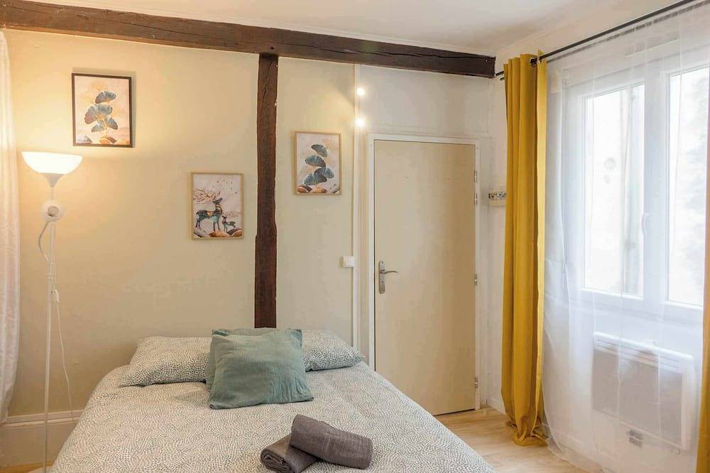 Appartement entier, Petit studio en centre-ville in Orléans, Vallée de la Loire