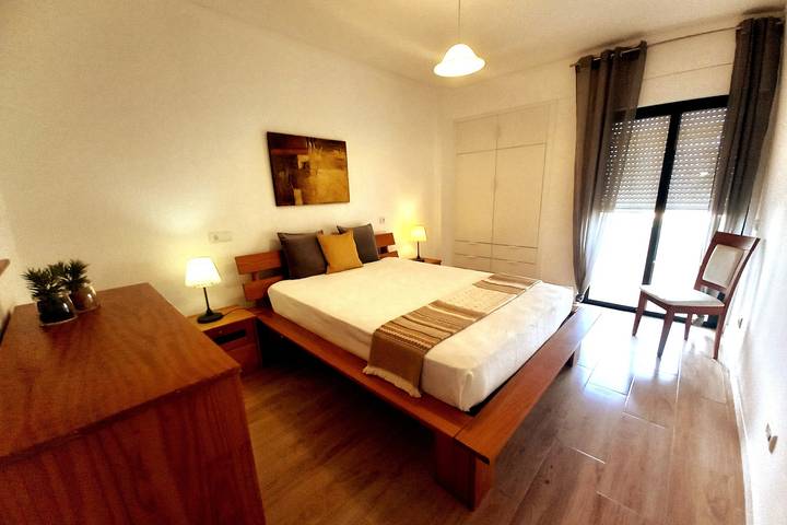 Casa de férias para 6 pessoas, com varanda em Praia de Quarteira