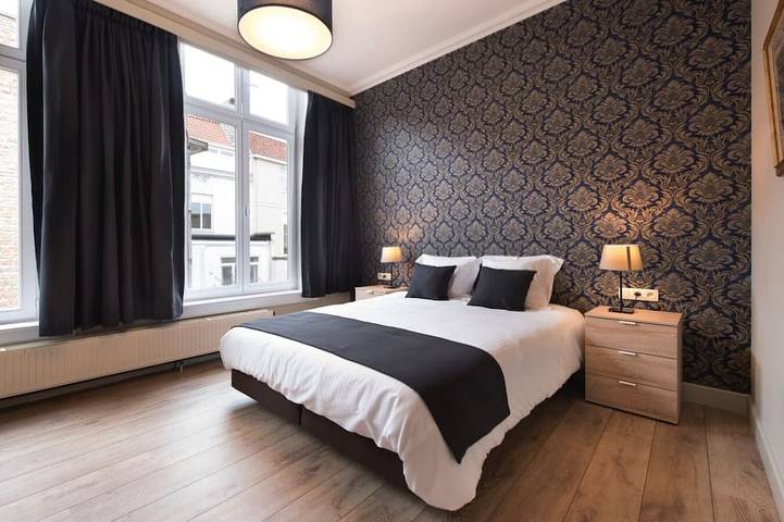 Entire apartment, St-Niklaas (De Drie Koningen) - 115m² - 250m from Market Square in Bruges, West Flanders