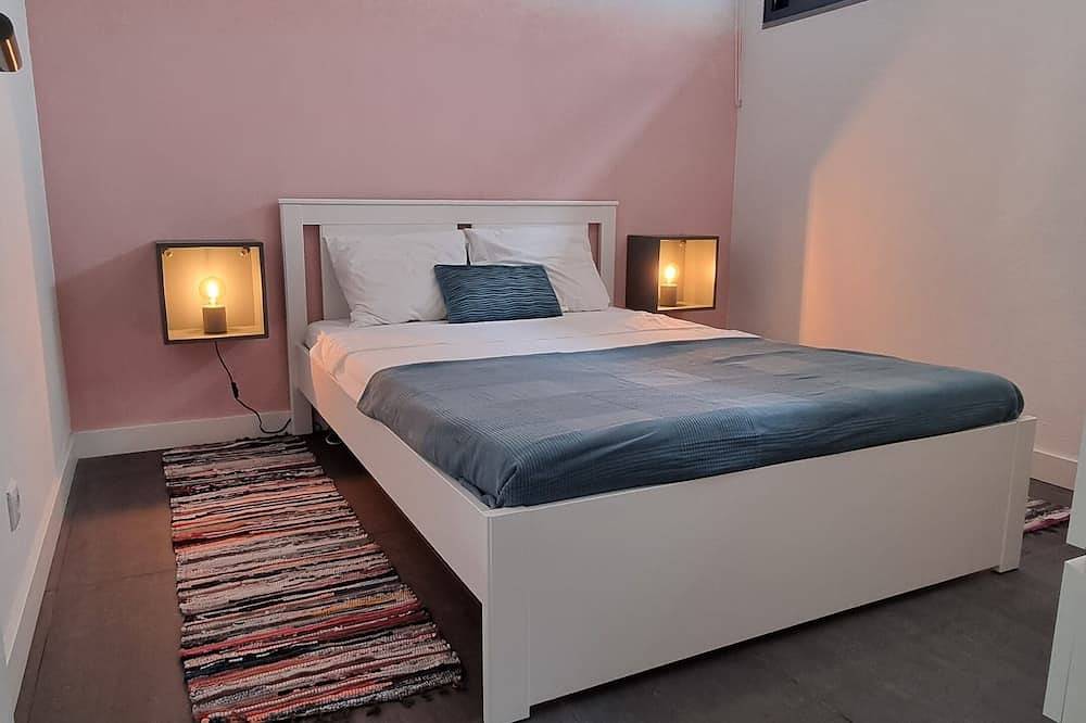 Sunset Villa in Meco w/ private pool near beach in Praia do Meco, Sesimbra (Castelo)