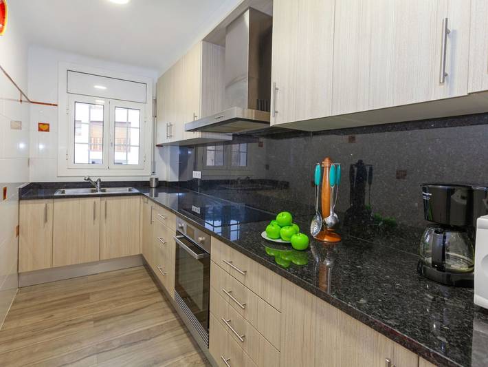 Location de vacances pour 5 personnes, avec balcon à Tossa de Mar - 2
