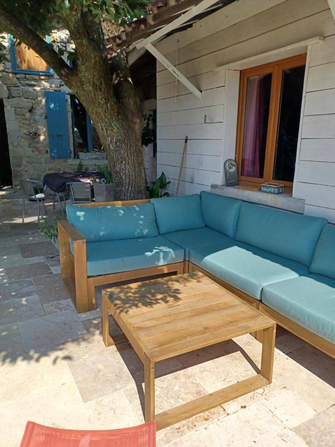 Location de vacances pour 8 personnes, avec terrasse et vue à Chassiers - 2