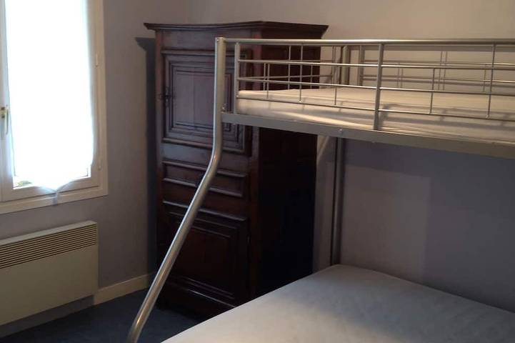 Gîte pour 5 personnes, avec terrasse et jardin à Bernières-sur-Mer - 2