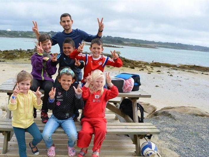Mobil home pour 4 personnes, avec bassin pour enfant, animaux acceptés dans Landrellec
