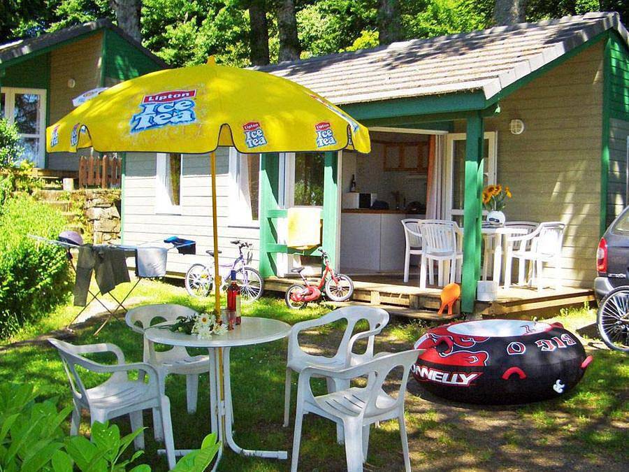 Camping Sites et Paysages - Beau Rivage  - Chalet 4 personas - Bastidon (terraza cubierta) in Salles-Curan, Lago de Pareloup
