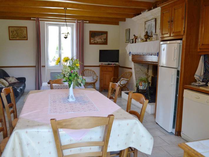 Gîte pour 5 personnes, avec jardin, animaux acceptés dans Saint-Genis-d'Hiersac - 2