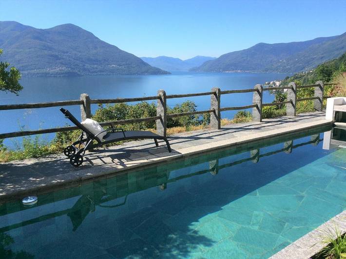 Ferienhaus für 5 Personen, mit Seeblick und Pool sowie Garten in der Schweiz - 3