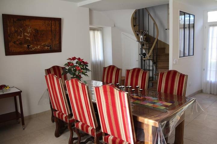 Location de vacances pour 8 personnes, avec terrasse à Bény-sur-Mer - 3