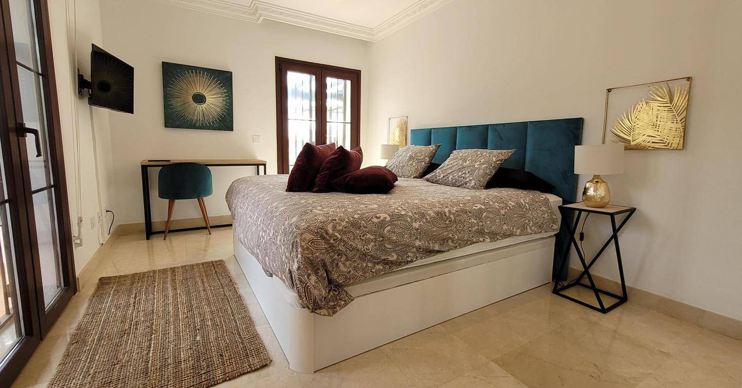 Beautiful La Perla Miguel 3 in Las Chapas, Marbella