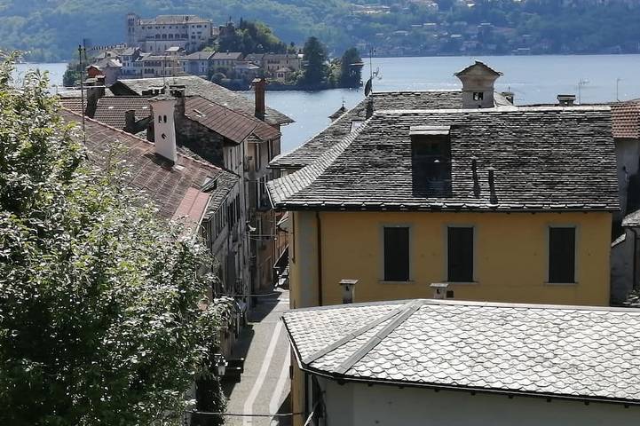 Appartamento per 4 persone, con animali domestici a Orta San Giulio