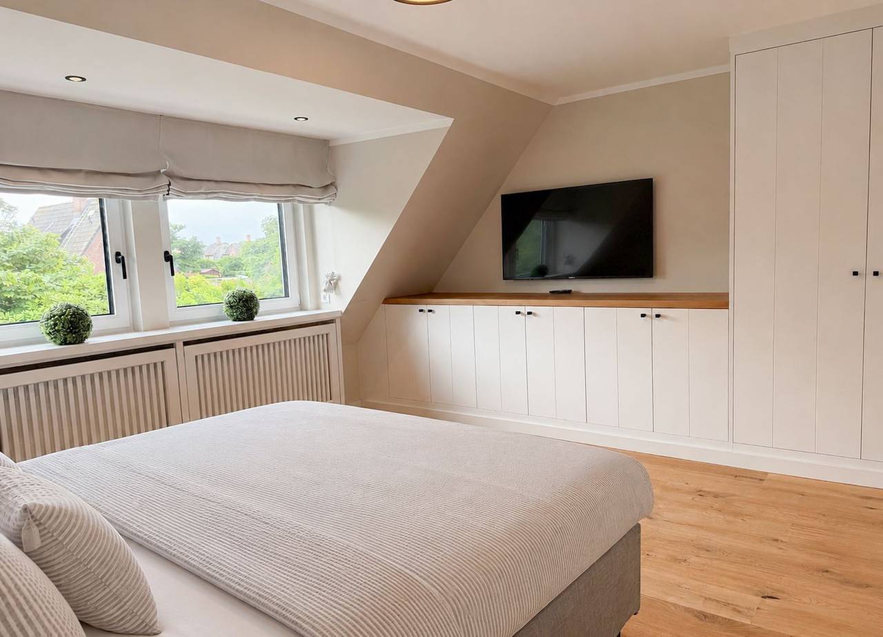 Dolle's Hüs – Stilvolles Familienferienhaus mit Garten in Wenningstedtzu hause in Wenningstedt, Sylt