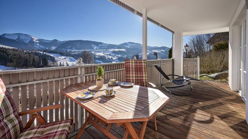 Ferienwohnung für 4 Personen, mit Balkon in Oberstaufen - 3