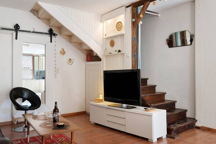 Au fil des sources – Spacious Village House in Ariège, Pyrenees in Cazavet, Parc naturel régional des Pyrénées ariégeoises
