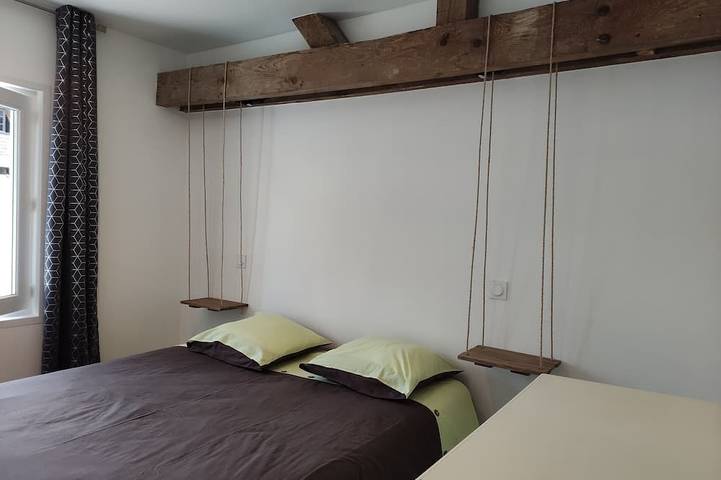 Location de vacances pour 4 personnes, avec terrasse et jardin à Cellettes - 2