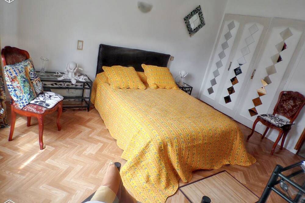 Entire apartment, Homerez - Charming apartment in Toulonjac with garden and terrace in Toulonjac, Massif Central