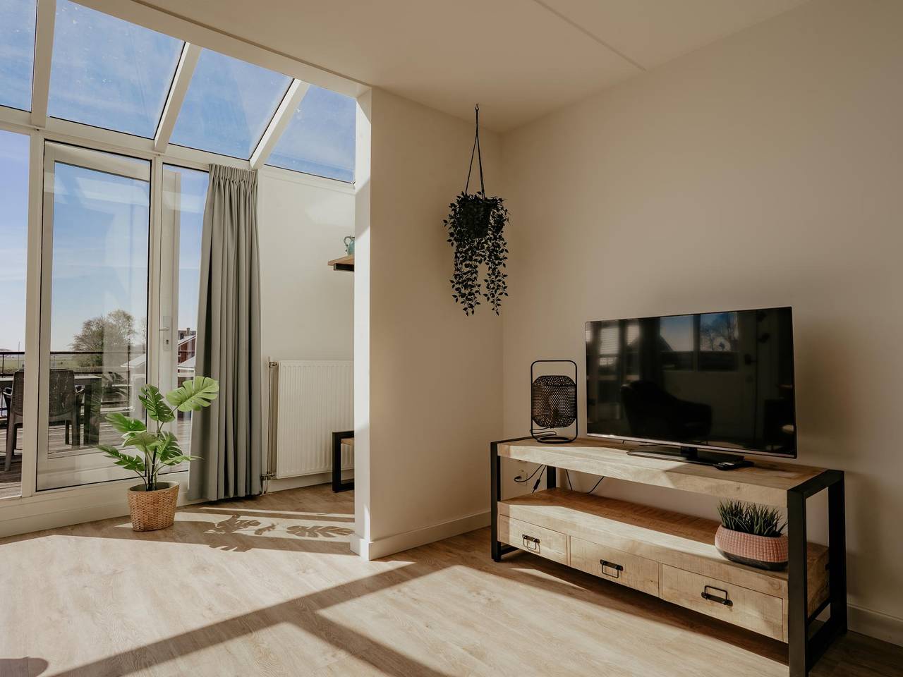 Tolle Wohnung mit Dachterrasse und Seeblick in Uitgeest, Noord-Holland - Nordseeküste