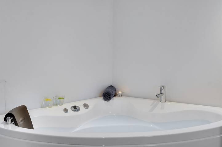 Pet friendly home in Thyholm with WiFi in Thyholm, Limfjord in Westjütland
