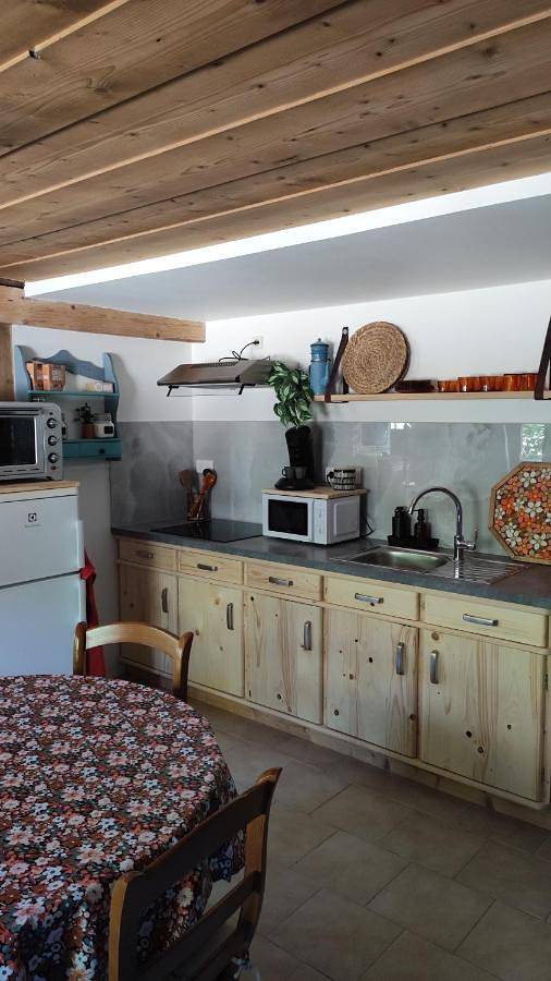Gîte pour 5 personnes, avec Terrasse et Jardin à Les Gras - 2