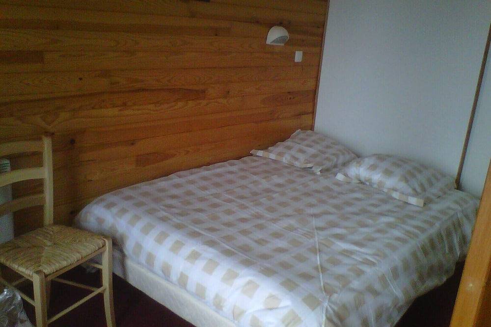 Entire apartment, Apartement 6 person Valmeinier 1800, Savoie in Valmeinier, Saint-Jean-de-Maurienne region