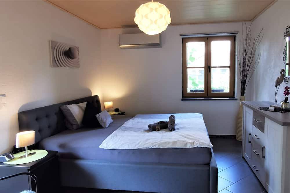 Ganze Wohnung, Moderne Ferienwohnung Strata Montana mit Garten, Fußbodenheizung und Klimaanlage in Bensheim, Bergstraße